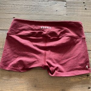 NOBULL 2 inch shirts. Size small.